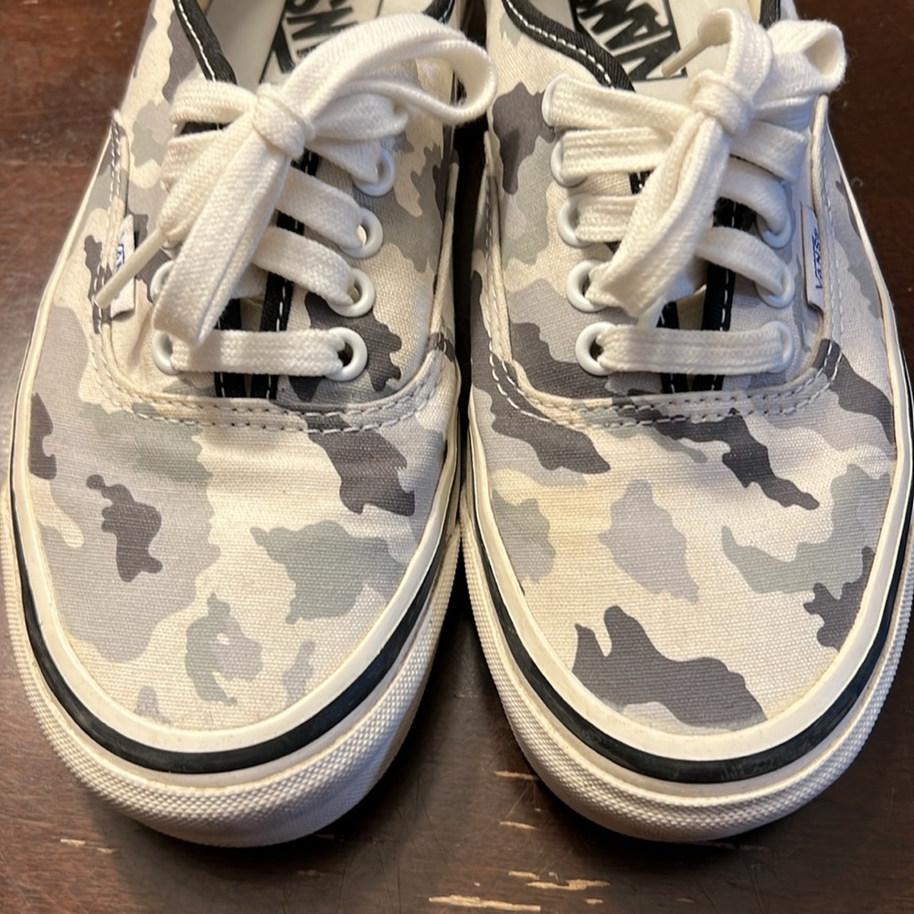 Camo Vans - Picture 4 of 6